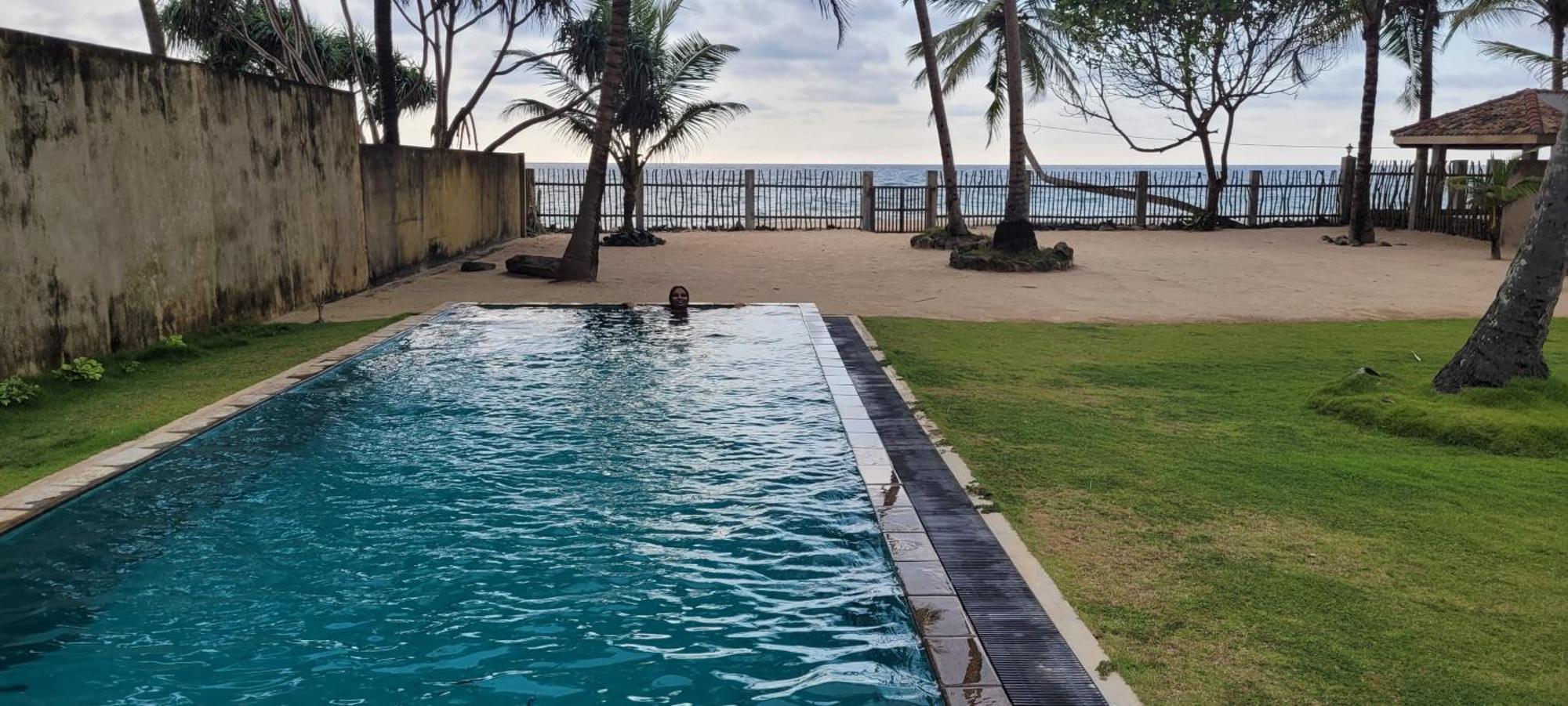 Olu Beach Villa Амбалангода Экстерьер фото